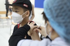 Hanoi commence la vaccination anti-Covid-19 pour les enfants âgés de 5 à 11 ans