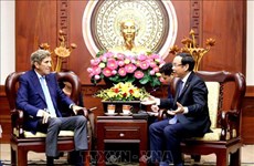 Le chef de Ho Chi Minh-Ville reçoit l'envoyé spécial du président des États-Unis pour le climat