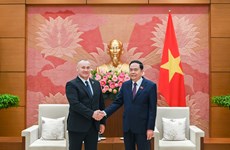 Le Vietnam et la Roumanie renforcent leur coopération parlementaire