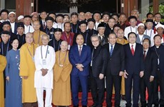Le PM rencontre des dignitaires et subordonnés religieux exemplaires