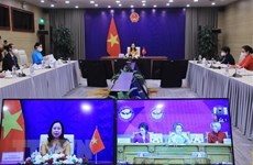 La vice-présidente Vo Thi Anh Xuan assiste au 3e Forum des femmes eurasiennes