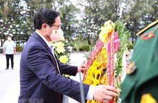 Le Premier ministre rend hommage aux soldats de Gac Ma