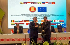 Signature du premier accord global sur le transport aérien ASEAN – UE