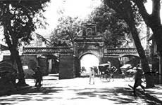 Les portes de la ville Hanoï