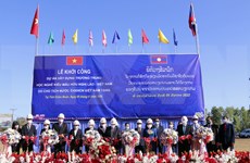 Mise en chantier du Lycée professionnel exemplaire d'amitié Laos-Vietnam