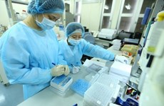 Des chercheuses vietnamiennes sur la grippe lauréates du prix Kovalevskaïa