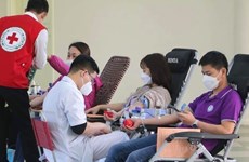Le mouvement "Don de sang en toute sécurité - N'ayez pas peur du COVID-19" lancé à Hanoï