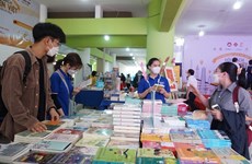 Foire du livre trans-vietnamienne à Hue 