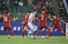 Football masculin: le Vietnam et la R. de Corée font match nul 1-1 lors du premier match amical