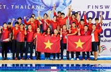 Nage avec palmes: le Vietnam brille au Finswimming's World Cup Round Swimming Pool 2022