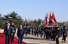 Cérémonie d’accueil officielle du président Nguyen Xuan Phuc en République de Corée
