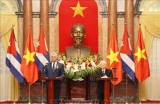 Le président du Conseil d'État de Cuba termine sa visite d’amitié officielle au Vietnam