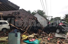 Tsunami en Indonésie : le bilan s'alourdit à plus de 1.000 morts et blessés
