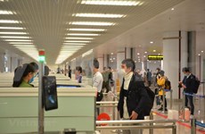 COVID-19: L’aéroport de Noi Bai devrait accueillir 276 ressortissants vietnamiens le 23 mars