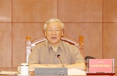Le SG du Parti et le président Nguyen Phu Trong demande d’accélérer la lutte contre la corruption