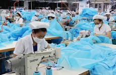 Le coronavirus a accentué les inégalités hommes-femmes au travail au Vietnam