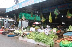 COVID-19 : Ho Chi Minh-Ville rouvre des marchés traditionnels