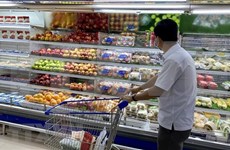 Ho Chi Minh-Ville envisage la rouverture des magasins de détail, marchés et supermarchés 