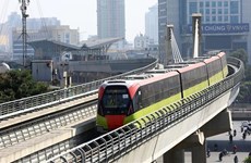Essai à vitesse maximale sur la section surélevée de la ligne de métro Nhon - gare de Hanoï