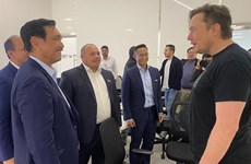 L’Indonésie cherche à attirer des investissements du groupe Tesla