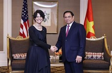 Le PM Pham Minh Chinh reçoit l’adjointe au maire de Los Angeles
