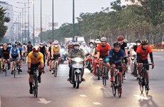 Hô Chi Minh-Ville envisage des voies cyclables et piétonnes sur l'autoroute Hanoï