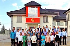 Les missions à Genève célèbrent le 60e anniversaire des relations Vietnam-Laos
