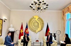 L’ambassade du Cambodge en Allemagne félicite la Fête nationale du Vietnam