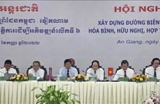 Édification d'une frontière vietnamo-cambodgienne de paix, d'amitié et de coopération 