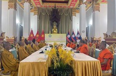 Renforcement de la coopération entre les Sanghas bouddhistes du Vietnam et du Laos