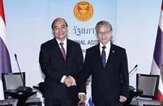 Entrevue entre le président Nguyen Xuan Phuc et le président de l’Assemblée nationale thaïlandaise
