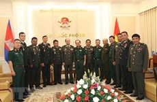 Le Vietnam et le Cambodge cherchent à renforcer leurs liens en matière de défense