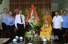 Anniversaire du Bouddha : félicitations des dirigeants du Front de la Patrie du Vietnam 