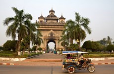 Le Laos appelle à l'investissement pour développer les sites touristiques