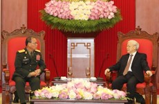 Pour dynamiser les relations de coopération entre les deux armées Vietnam-Laos