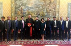  Le Vietnam et le Vatican discutent de leurs relations bilatérales
