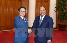 Le PM Nguyen Xuan Phuc reçoit le ministre japonais de l'Économie