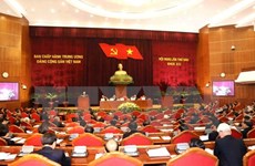 Le Comité central du Parti discute de projets de réforme