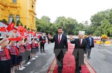 Le Vietnam et la Chine concluent 19 accords de coopération