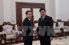 Le PM laotien salue le soutien de l'Agence vietnamienne d’information