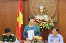 La présidente de l’Assemblée nationale se rend dans la province de Khanh Hoa
