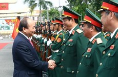 À la 5e région militaire, le PM souligne l’exemple de "Soldats de l’Oncle Hô"