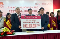 Agribank accorde un milliard de dongs pour Festival de Hue 2018