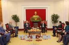 Les partis communistes du Vietnam et de la Russie cherchent à renforcer les liens économiques