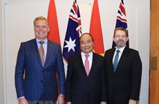 Le PM Nguyen Xuan Phuc rencontre des dirigeants du Parlement australien