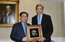 Le vice-PM Vuong Dinh Huê achève avec succès sa visite officielle aux États-Unis
