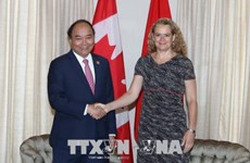 Félicitations à l’occasion des 45 ans des relations Vietnam-Canada