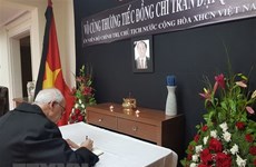 Décès du président Trân Dai Quang: messages de condoléances des pays