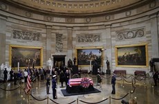 Le Vietnam rend hommage à l’ex-président américain George H.W. Bush