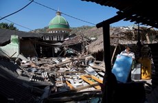 L'Indonésie accélère la construction de logements pour les victimes du séisme